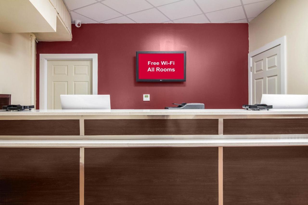Red Roof Inn Perrysburg Bagian luar foto